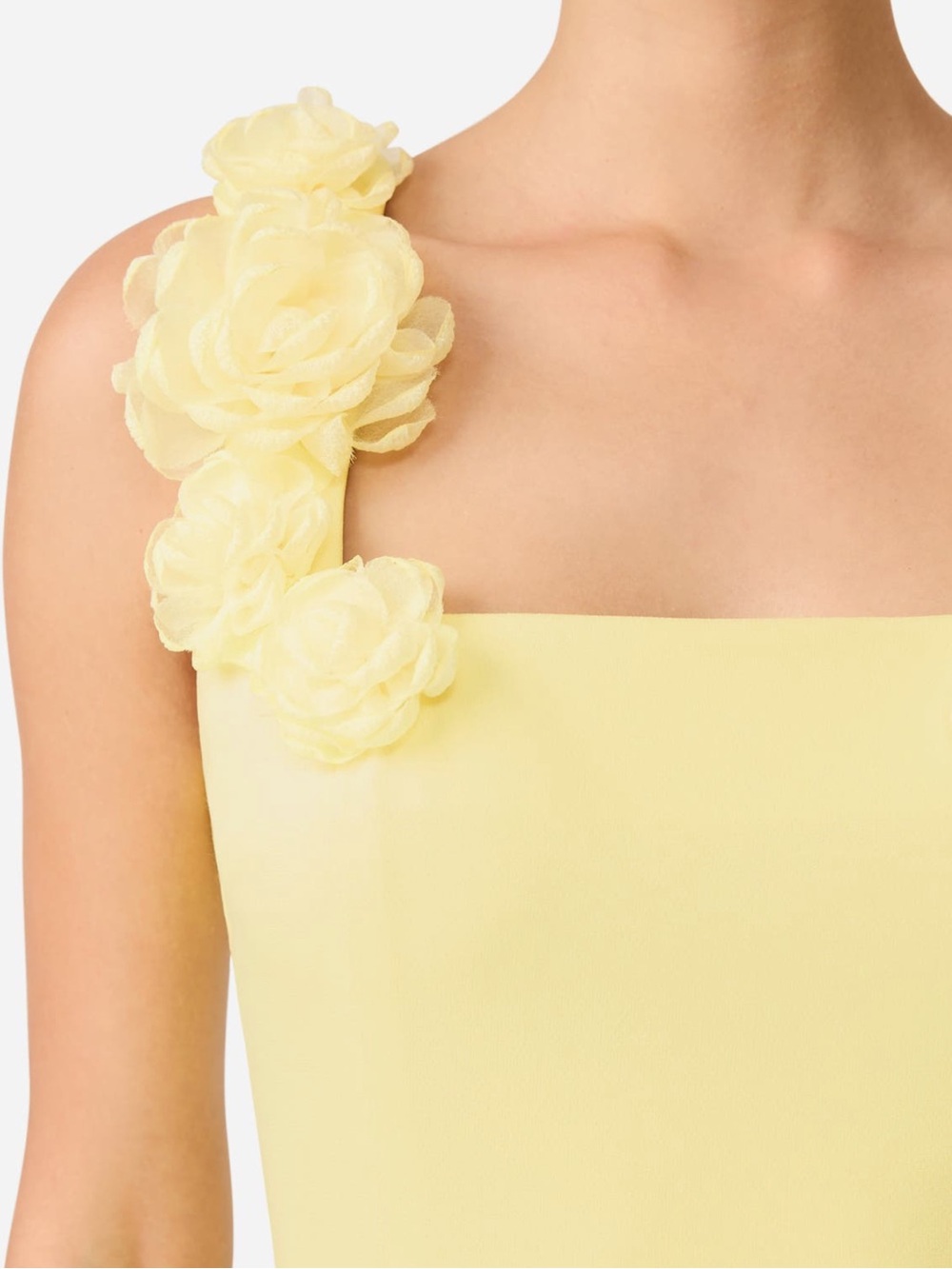 Elliatt Trompe Floral Sleeveless Minidress in Yellow - Picture 3 of 9